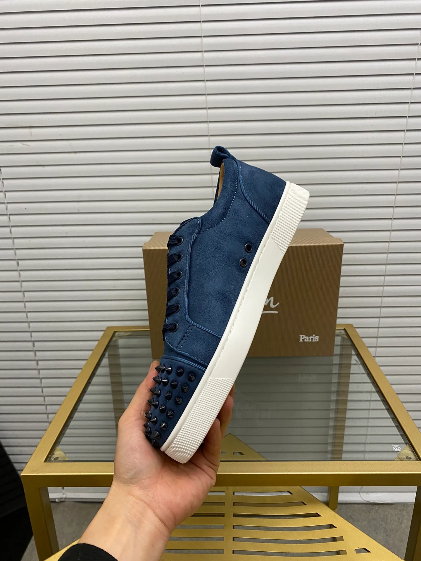 (Customized model) Ex-factory price is 480. christian louboutin (CL red sole shoes) counter series, casual sneakers for couples 📢 📢 📢 Exclusive hot style release 🎈🎈💪 Movable latex feet 👻 Finished outsole line [Proud] 😝Female 35-40# Male 38#-46, global supply😝 [Top version]: Original imported genuine leather upper, top original leather lining, original molded TPU outsole, original 1:1 detail processing, original shoe last,